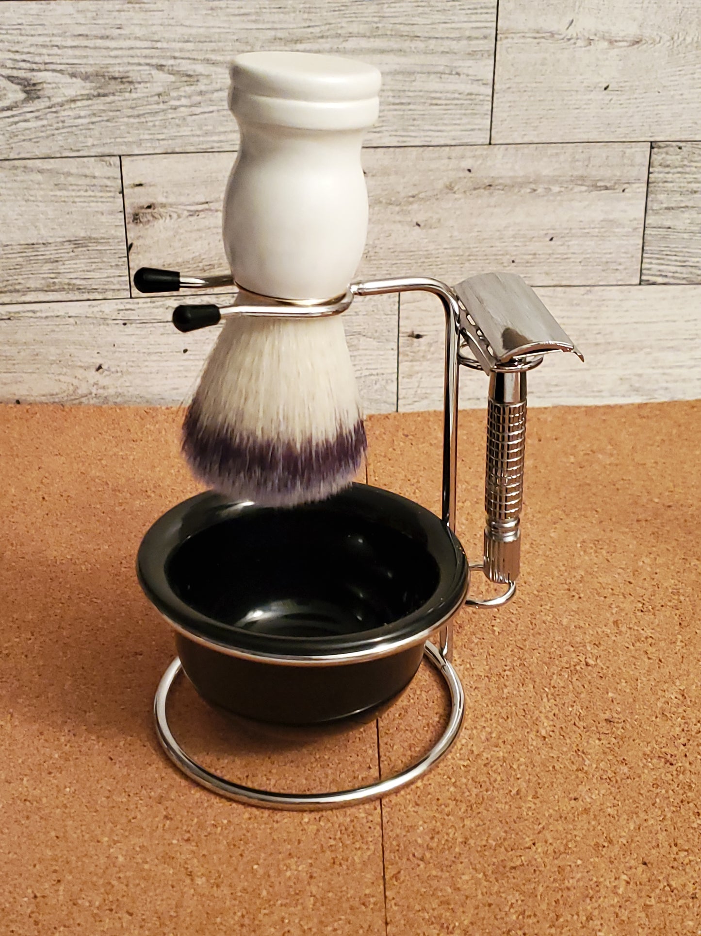 Shave Stand - Wire