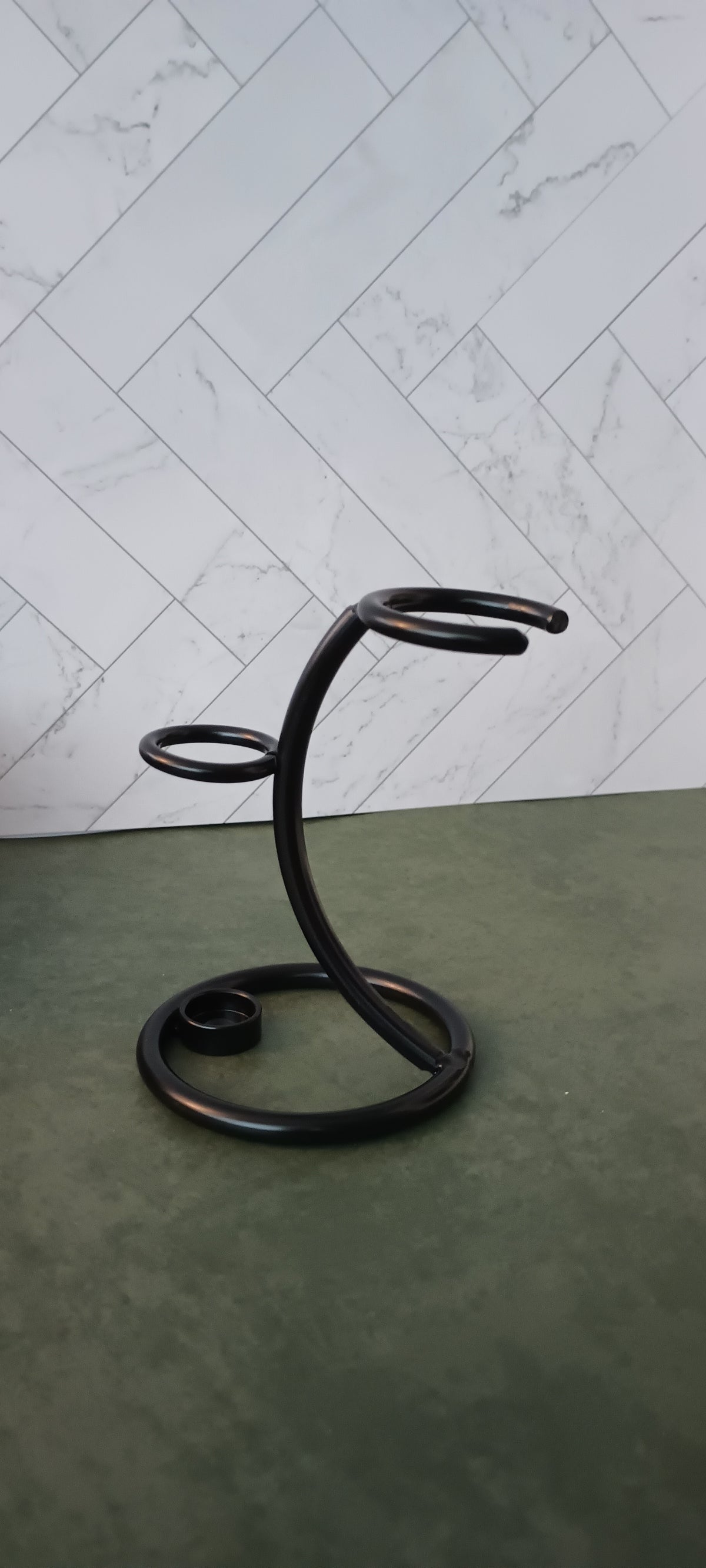 Shave Stand - Wire